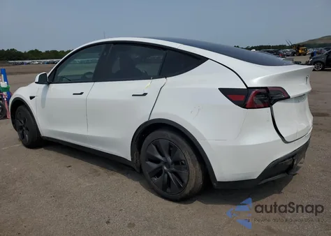 2025 Tesla Model Y z USA, uszkodzony, nr VIN 7SAYGDEE6SF304855